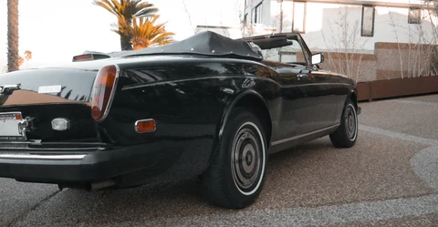 1989-rolls-royce-corniche-convertible-in 3