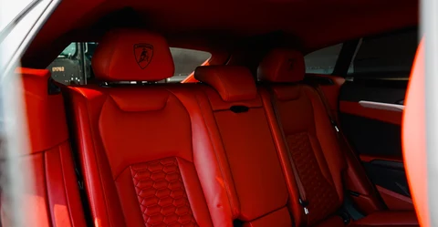 2020-lamborghini-urus 6