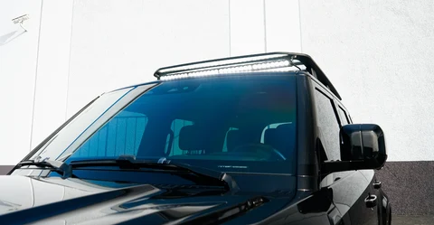 land-rover-defender 3