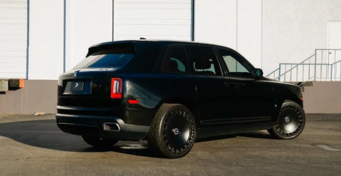 rolls-royce-cullinan 2