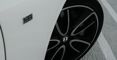 bentley-continental-gtc-first-edition 4