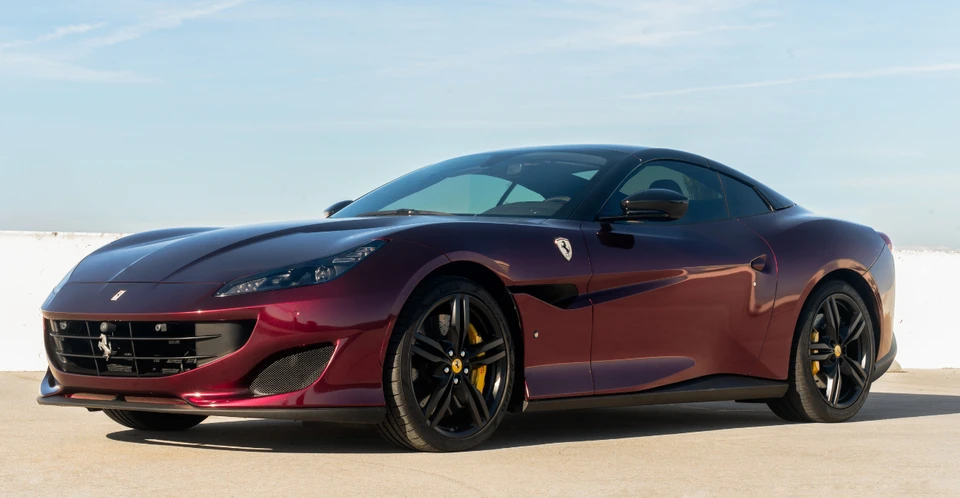 2020-ferrari-portofino-red 1