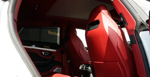 2020-lamborghini-urus 5